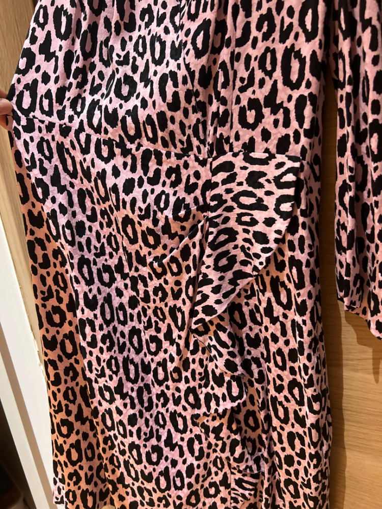 Maje Leopardenmuster