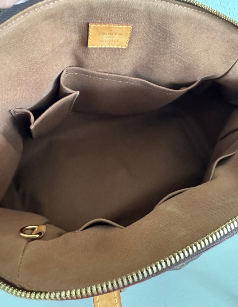 Louis Vuitton Tivoli