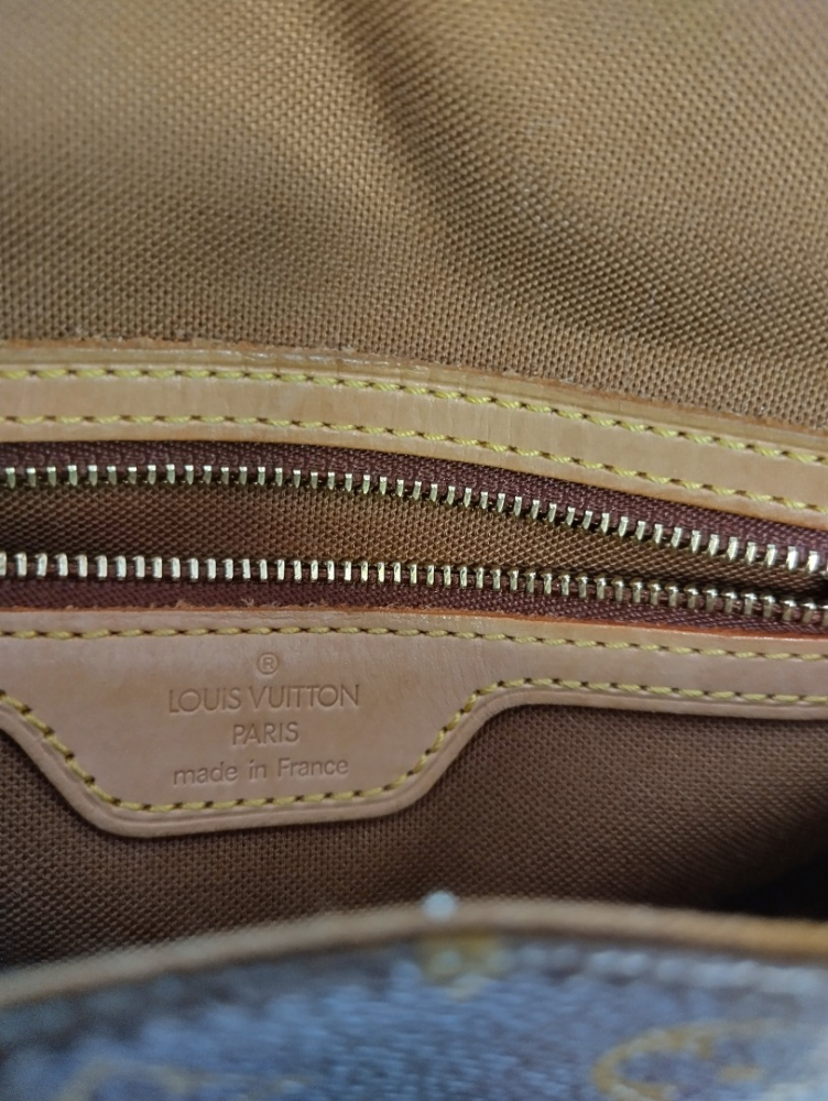 Louis Vuitton Mini-Looping