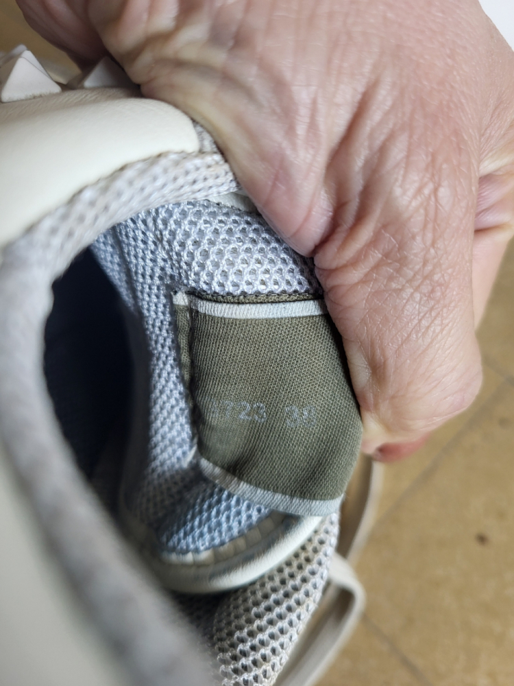 Valentino Rockstud Low Sneakers