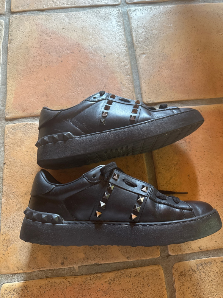 Valentino ROCKSTUD SNEAKERS