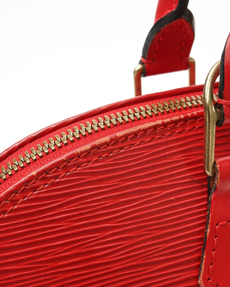 Louis Vuitton EPI Alma PM Bandoulière Bag