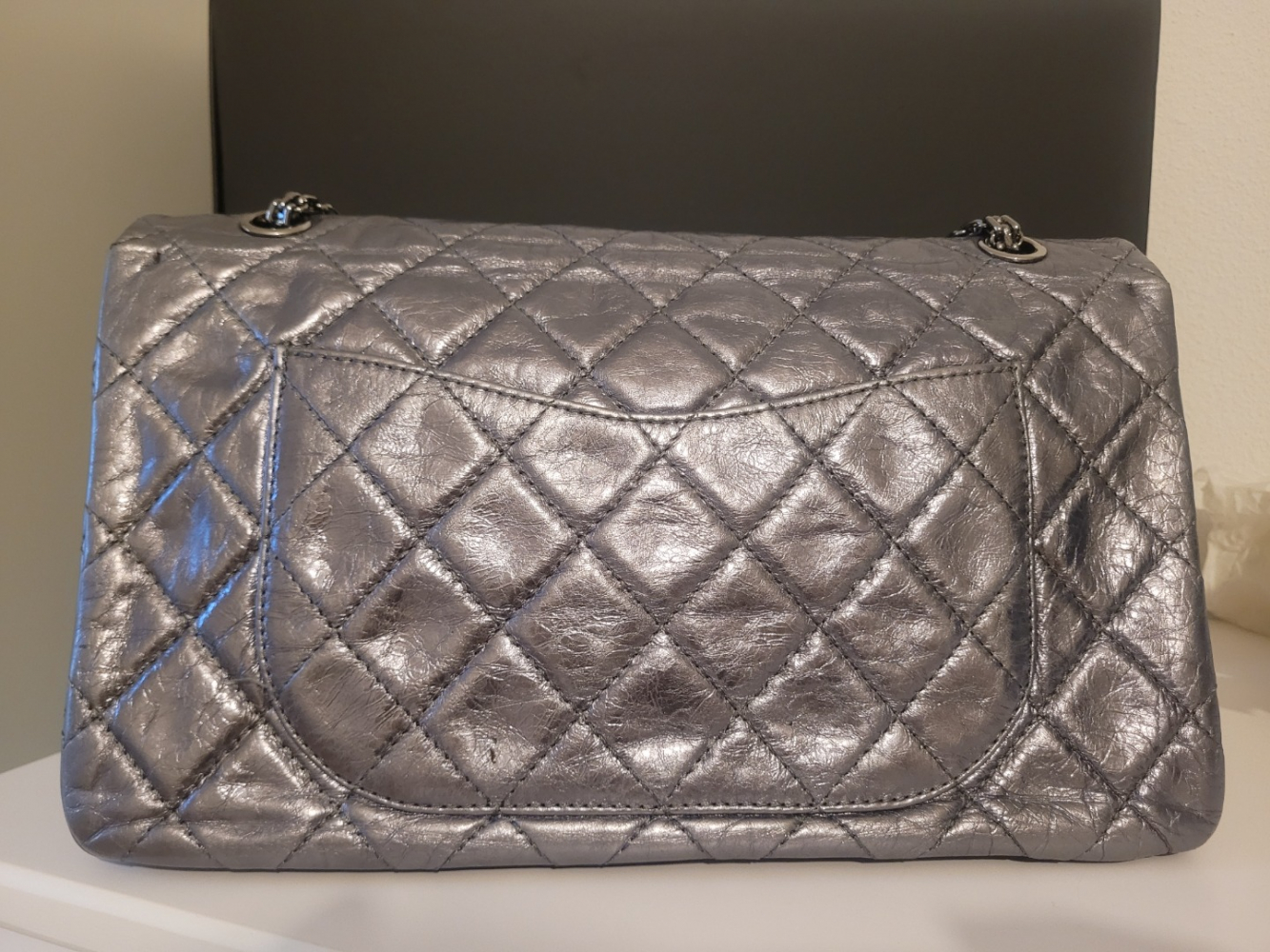 Chanel Reissue 2.55 silver grey