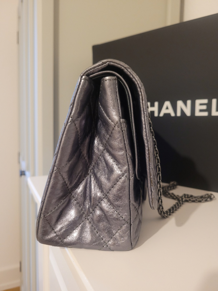 Chanel Reissue 2.55 silver grey