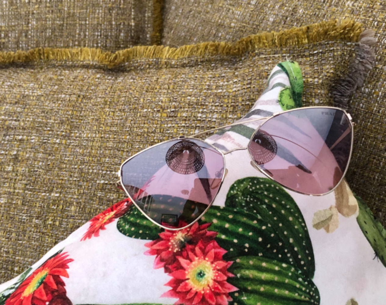 Prada Butterfly pilot