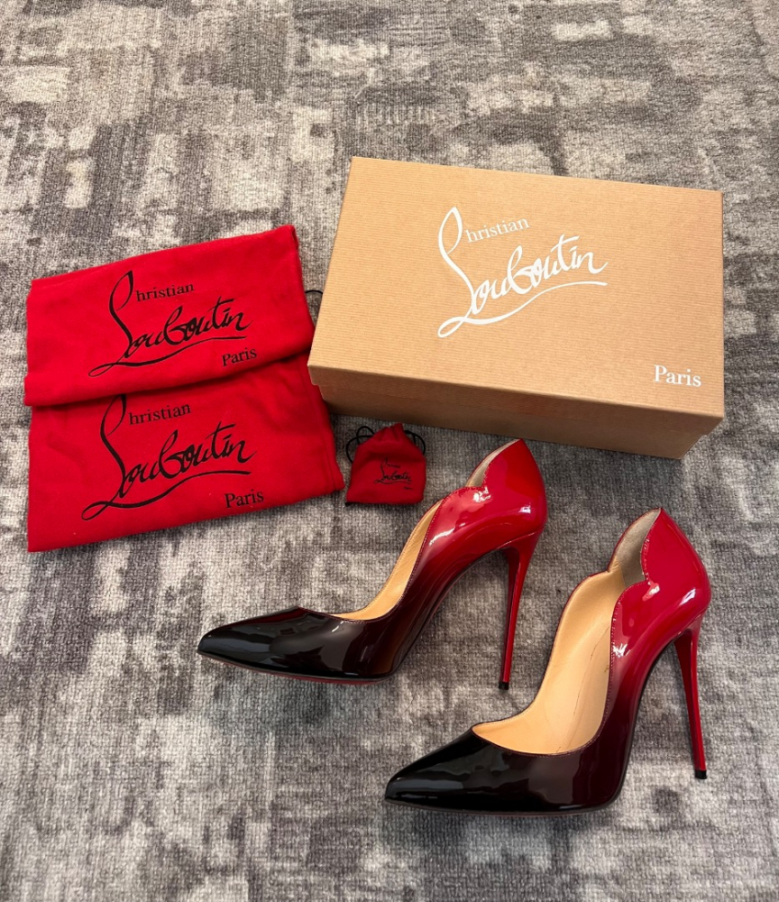 Christian Louboutin Hot Chick