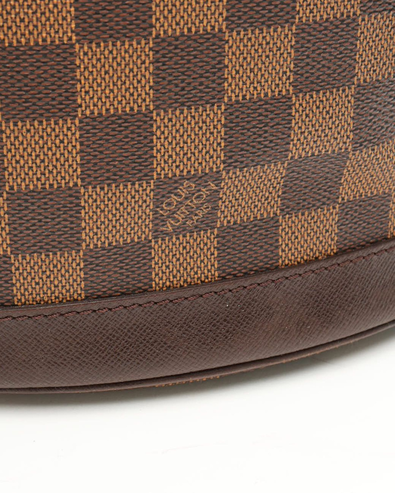 Louis Vuitton Damier Ebene Marais Bucket Bag