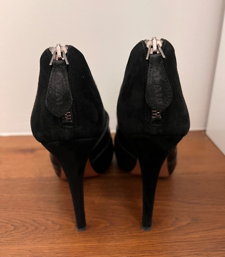 Alaïa High Heels