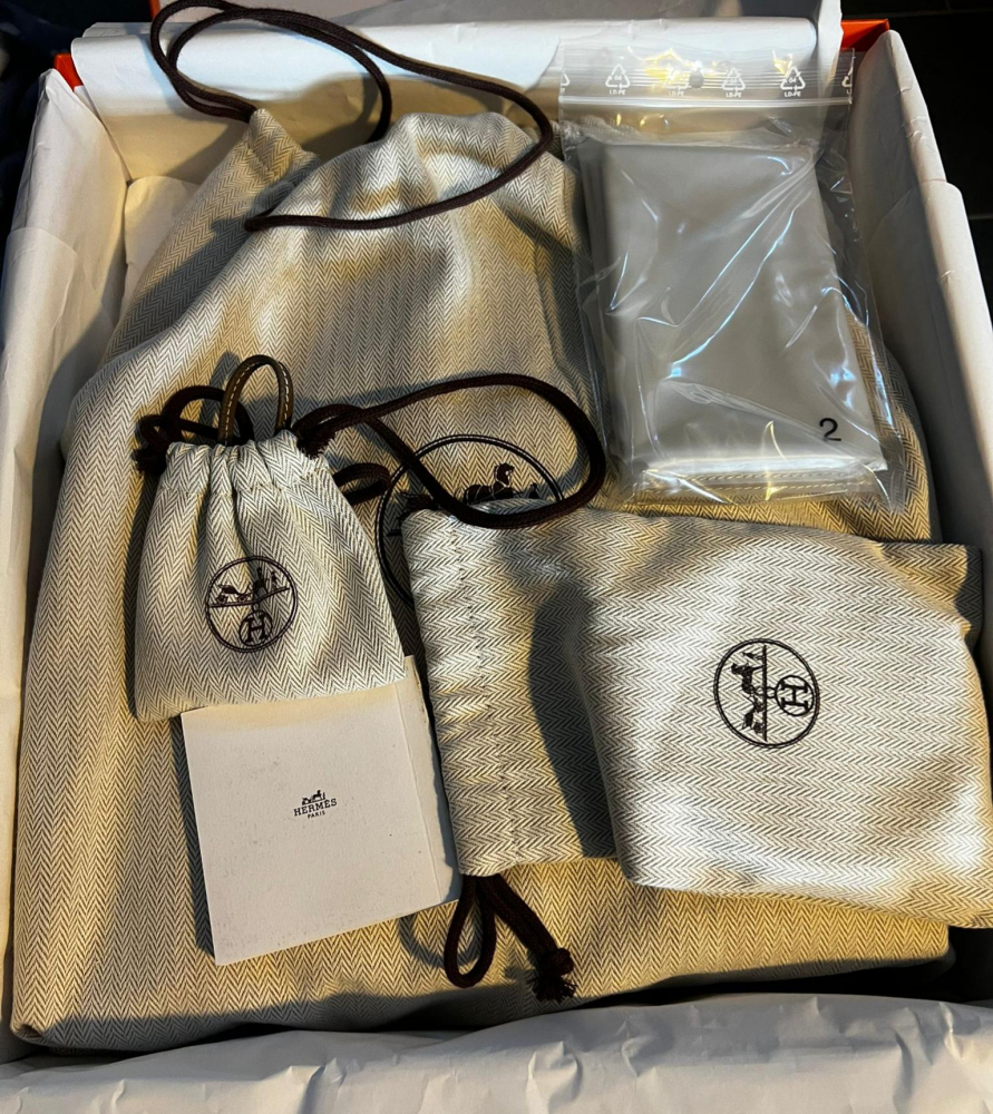 Hermès Kelly 28 Sellier Epsom Leather 2-Ways Top-handle Bag Etoupe