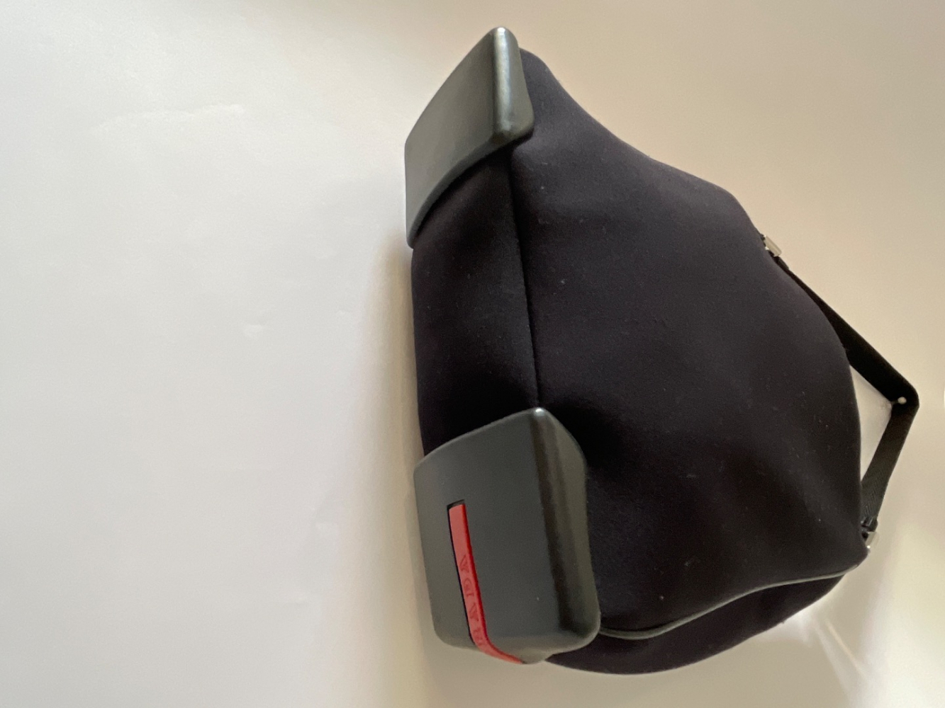 Prada Black vintage « 4VA131 Mat. 30K »