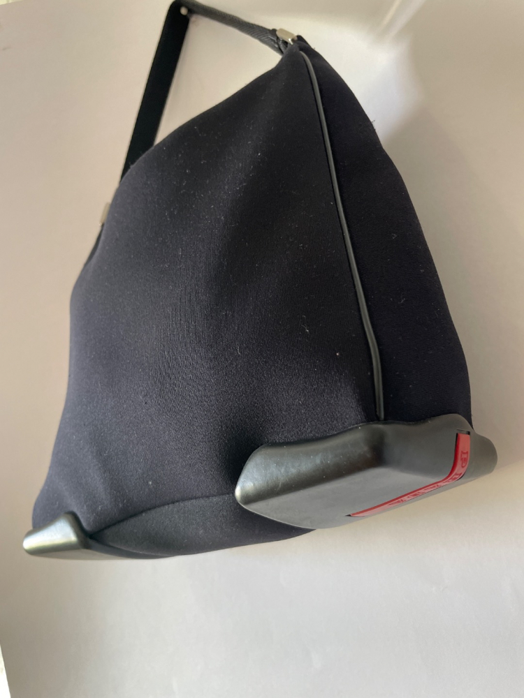 Prada Black vintage « 4VA131 Mat. 30K »