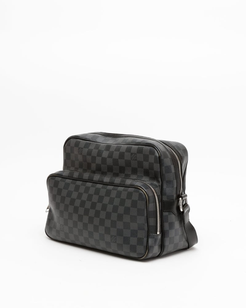 Louis Vuitton Damier Graphite Leoh Messenger Bag