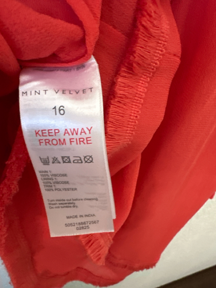 Mint Velvet Durchsichtige Bluse in Koralle