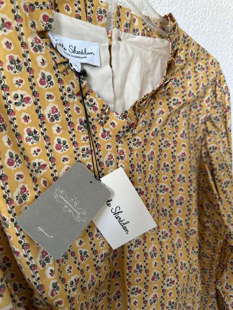 Anthropologie Kate Sheridan for Antropologie tailored mustard flower top