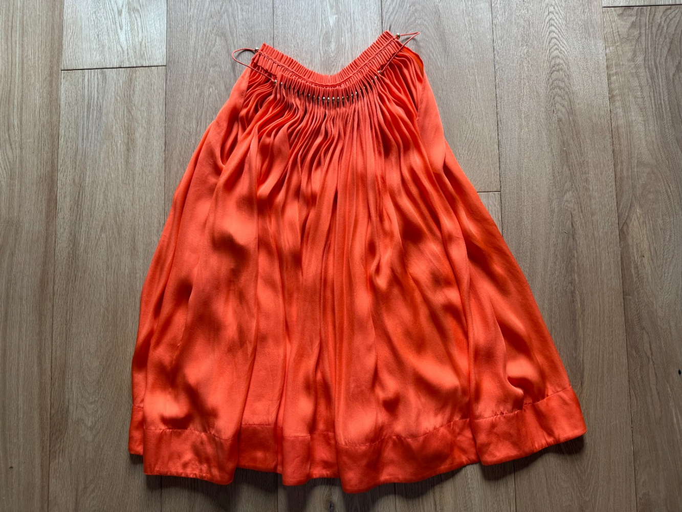 Stella McCartney Wunderschönes Minikleid aus orangefarbener Seide!