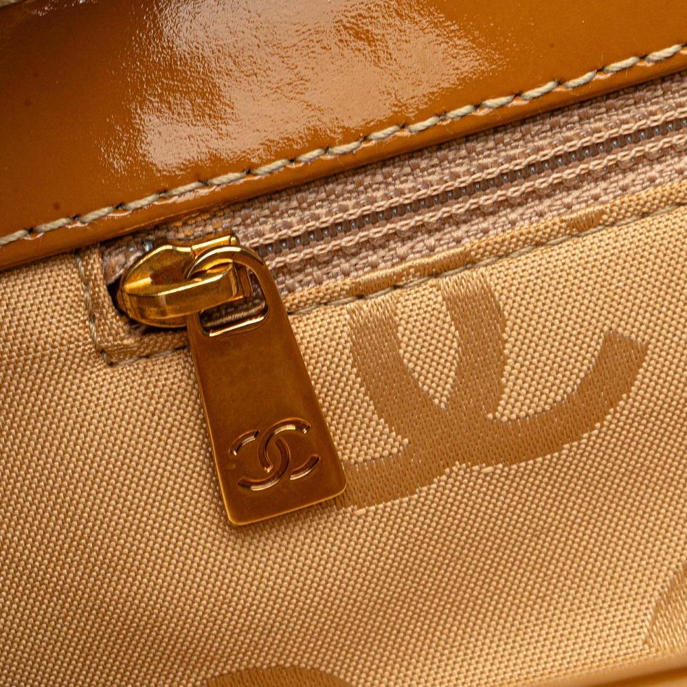 Chanel B Chanel Brown Caramel Patent Leather Leather CC Square Quilted Patent Tote Italy