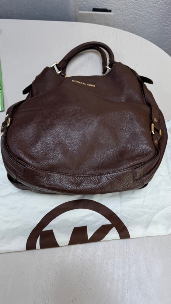 Michael Kors Bedford
