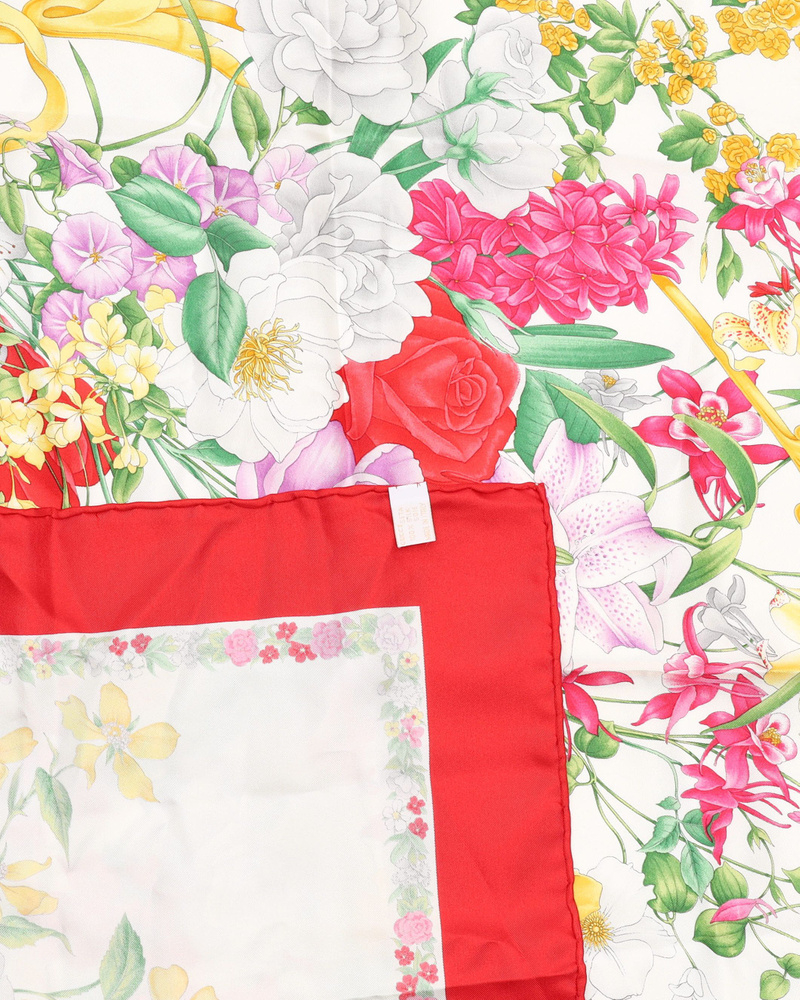 Gucci 90 Silk Scarf