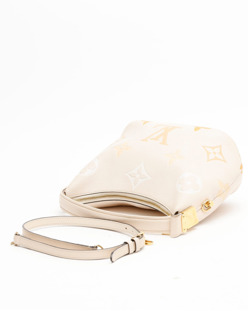 Louis Vuitton Monogram Giant Marshmallow PM