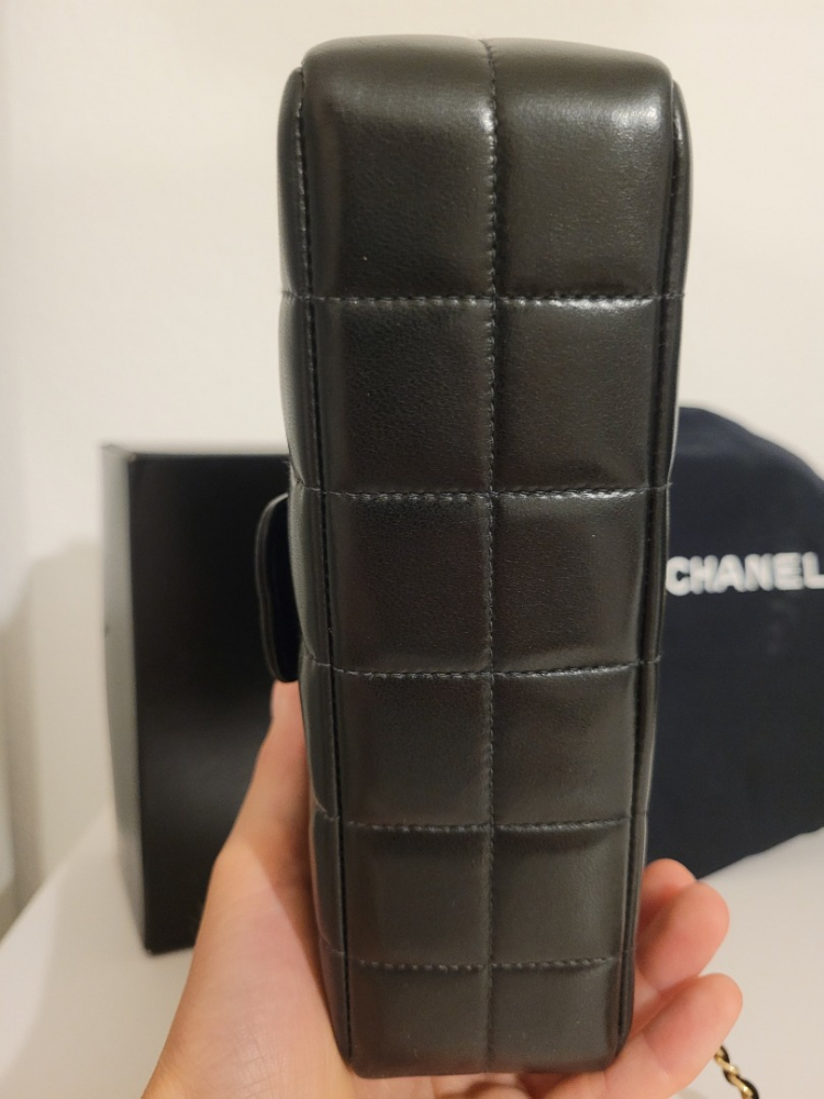 Chanel Mini chocolate bar