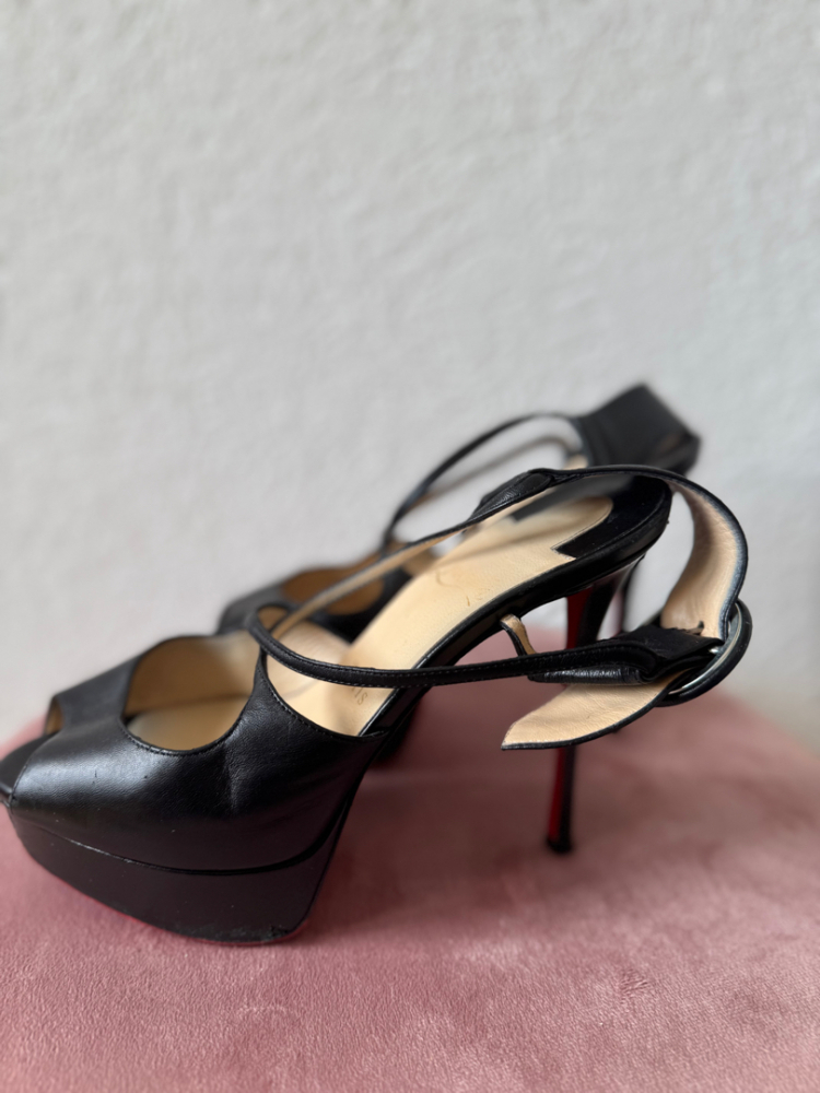 Christian Louboutin Pumps louboutin leder mattschwarz