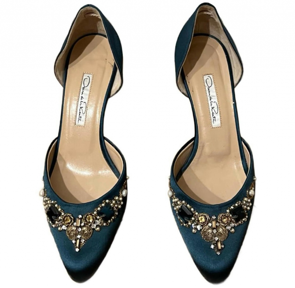 Oscar de la Renta Court shoes