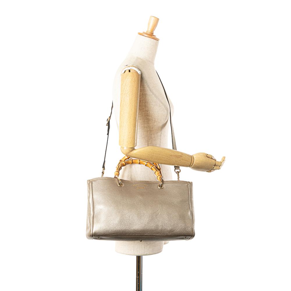 Gucci B Gucci Gold Calf Leather Medium skin Bamboo Shopper Satchel Italy