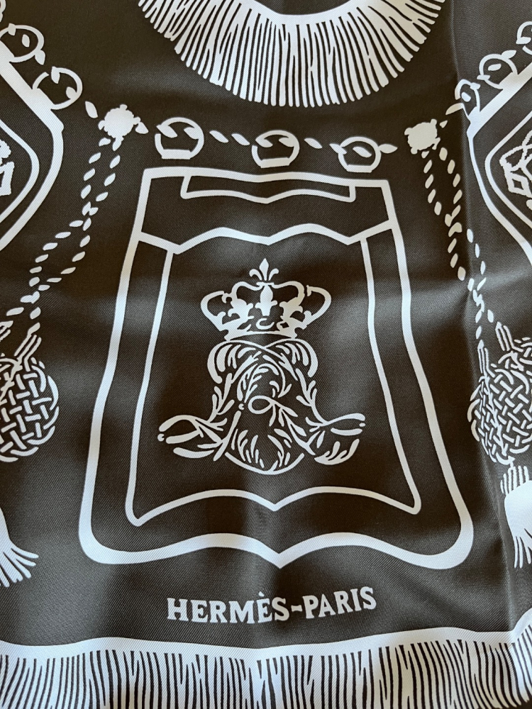 Hermès Carré 80 frangé