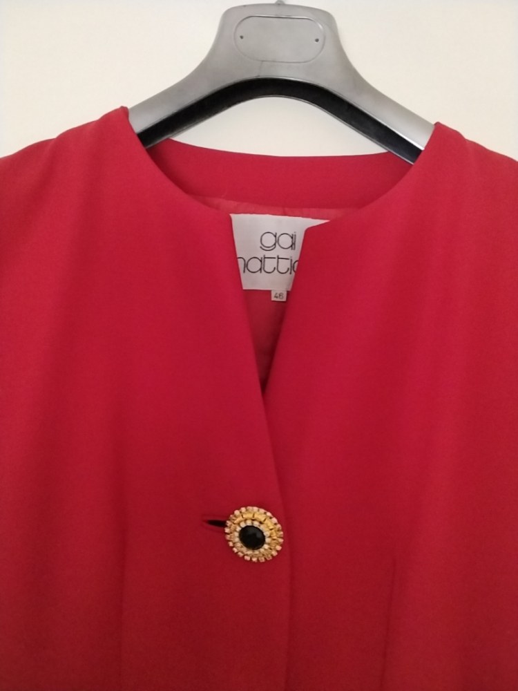 Gai Mattiolo EXTRAVAGANT  VESTE  de Gai Mattiolo .