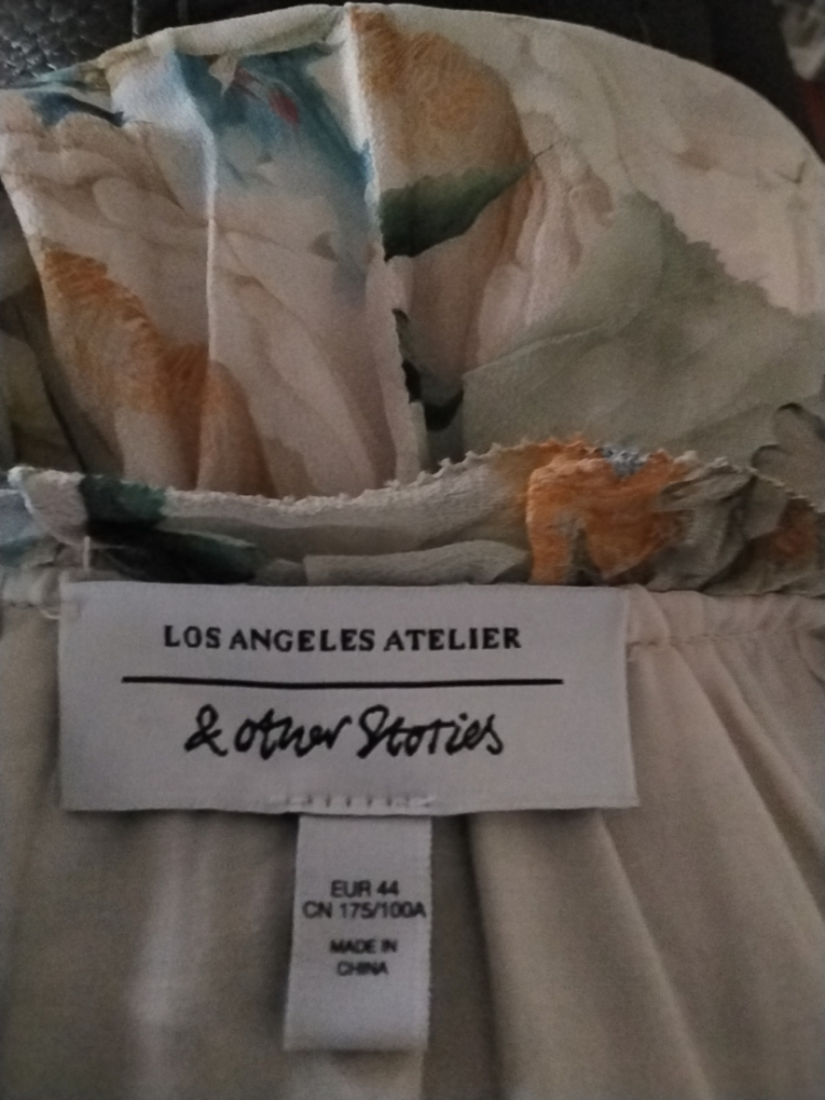 & other stories Fleurs de printemps