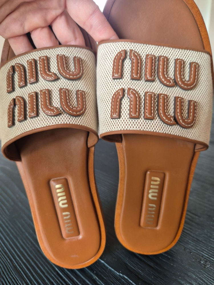 Miu Miu Mules Miu Miu en toile et cuir