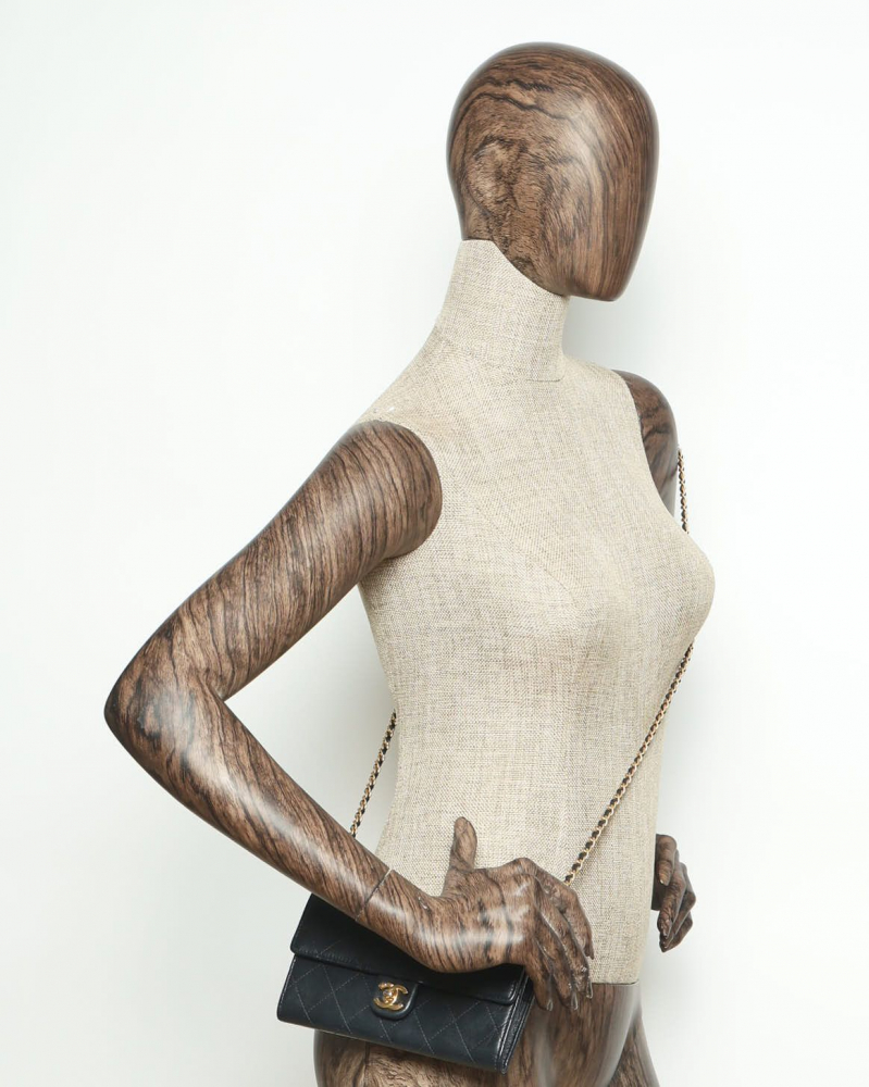 Chanel Chic Pearl Wallet On Chain Bag