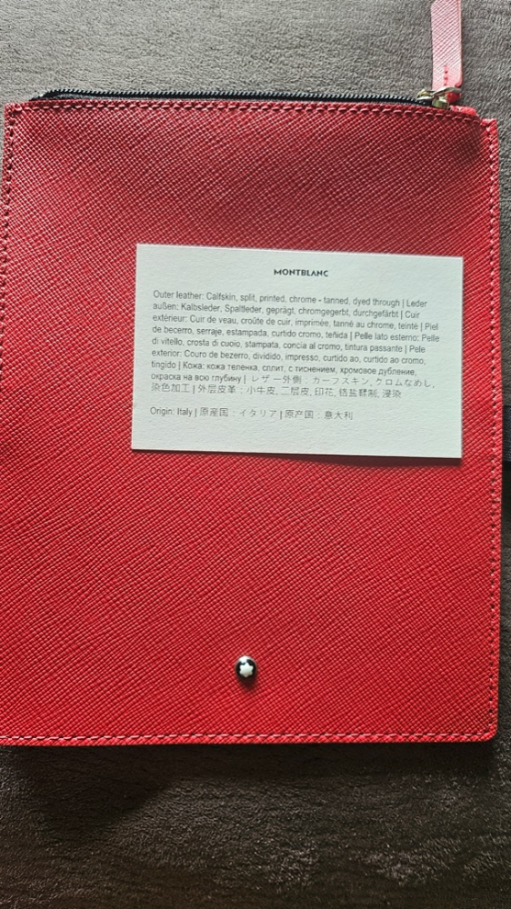 Montblanc Pass Partout pocket Red