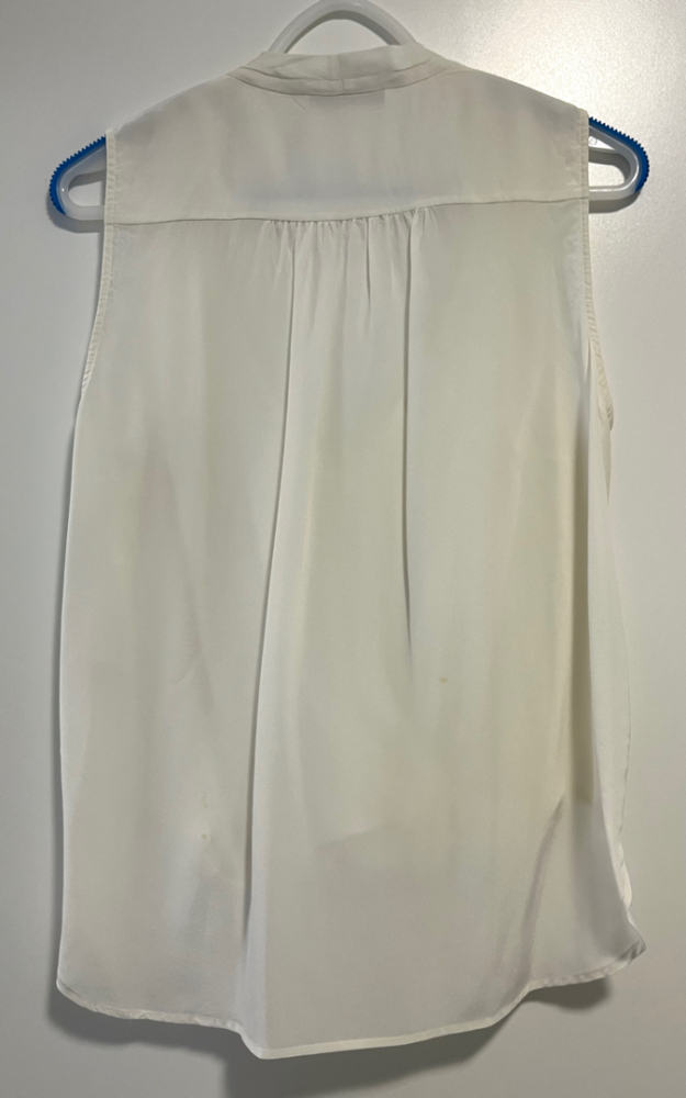 Trina Turk Ärmelloses drapiertes Seidentop