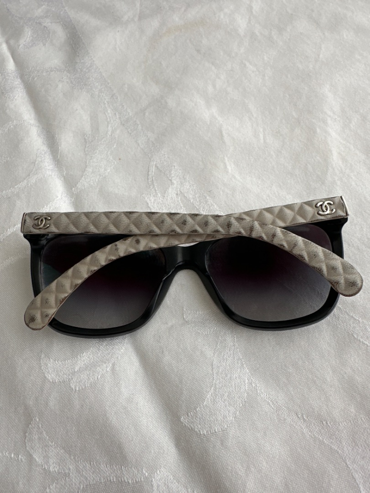 Chanel Sonnenbrillen