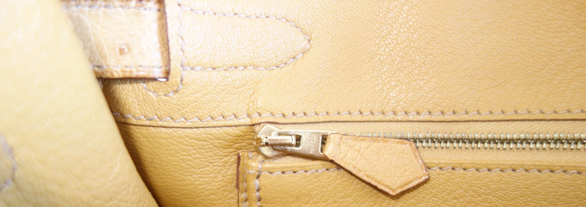 Hermès Tasche Hermès Birkin 30 Strauß gold