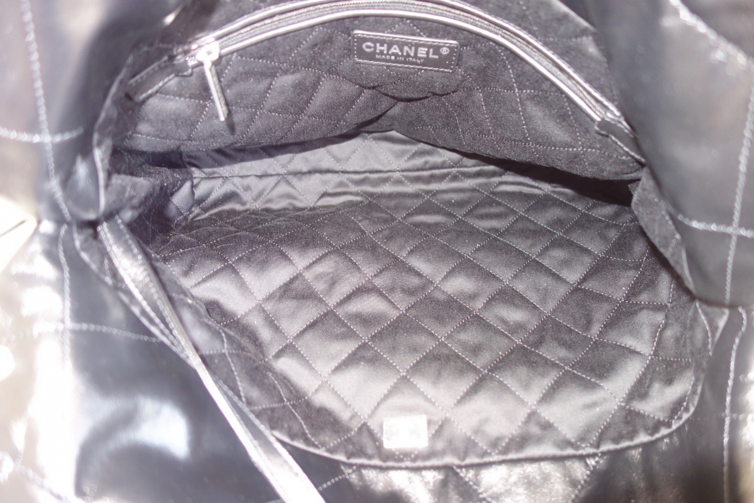 Chanel Tasche Chanel 22 schwarz klein