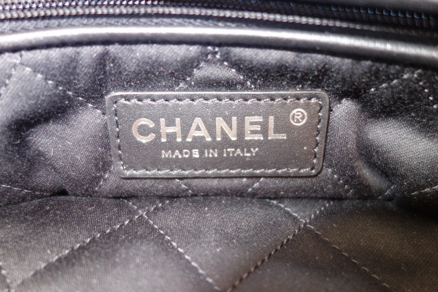 Chanel Tasche Chanel 22 schwarz klein