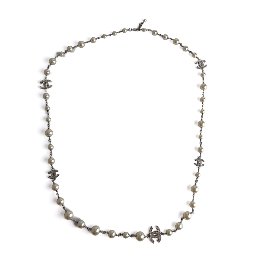 Chanel Crystal Pearls CC Metal & Faux Pearls 2-Ways Long Necklace Silver