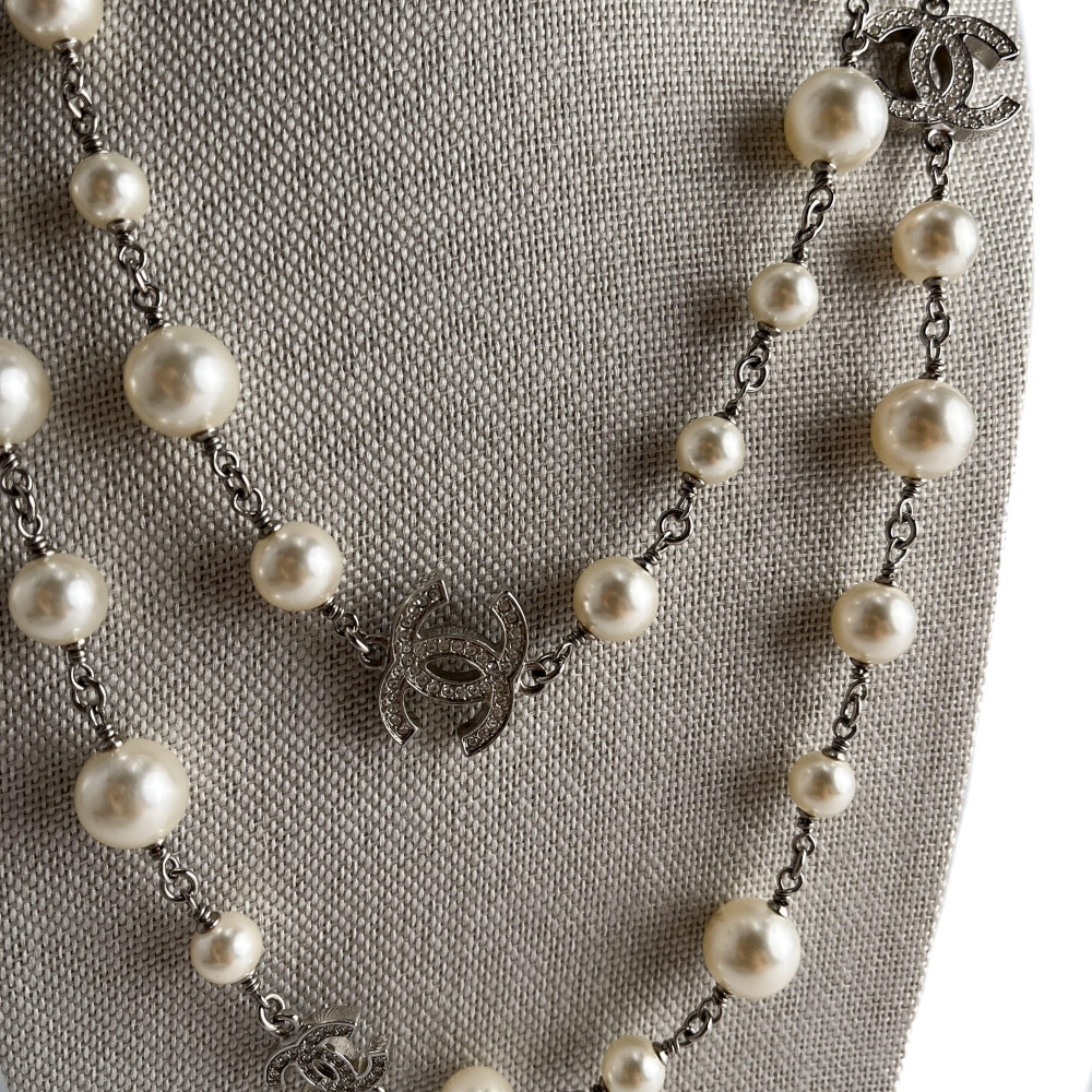 Chanel Crystal Pearls CC Metal & Faux Pearls 2-Ways Long Necklace Silver