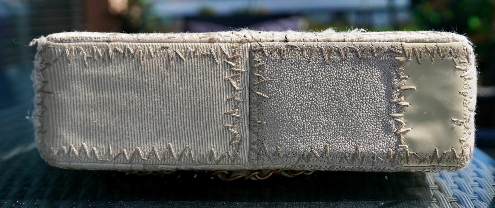 Chanel Tweed Patchwork Jumbo Tasche in Weiß und Creme