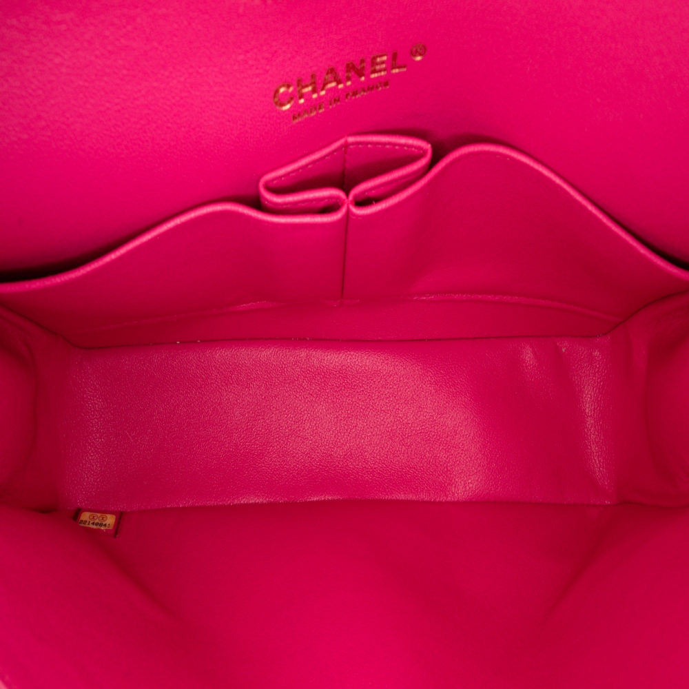Chanel Classic Double Flap Medium Matelassè Caviar Leather Flap Shoulder Bag Pink