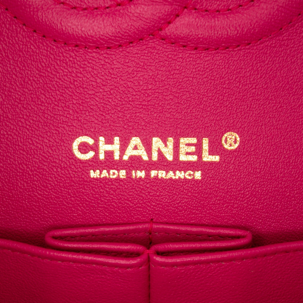Chanel Classic Double Flap Medium Matelassè Caviar Leather Flap Shoulder Bag Pink