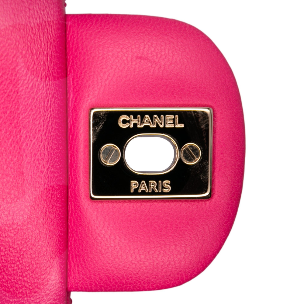 Chanel Classic Double Flap Medium Matelassè Caviar Leather Flap Shoulder Bag Pink