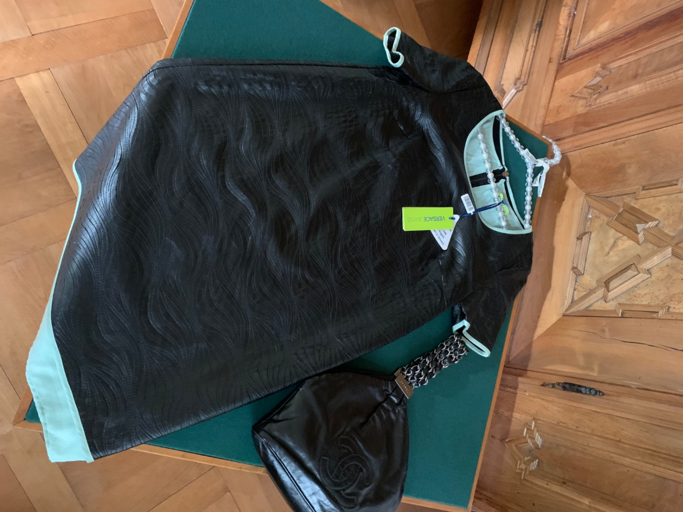 Versace Robe Nouveau Label ECOPELLE WAVES