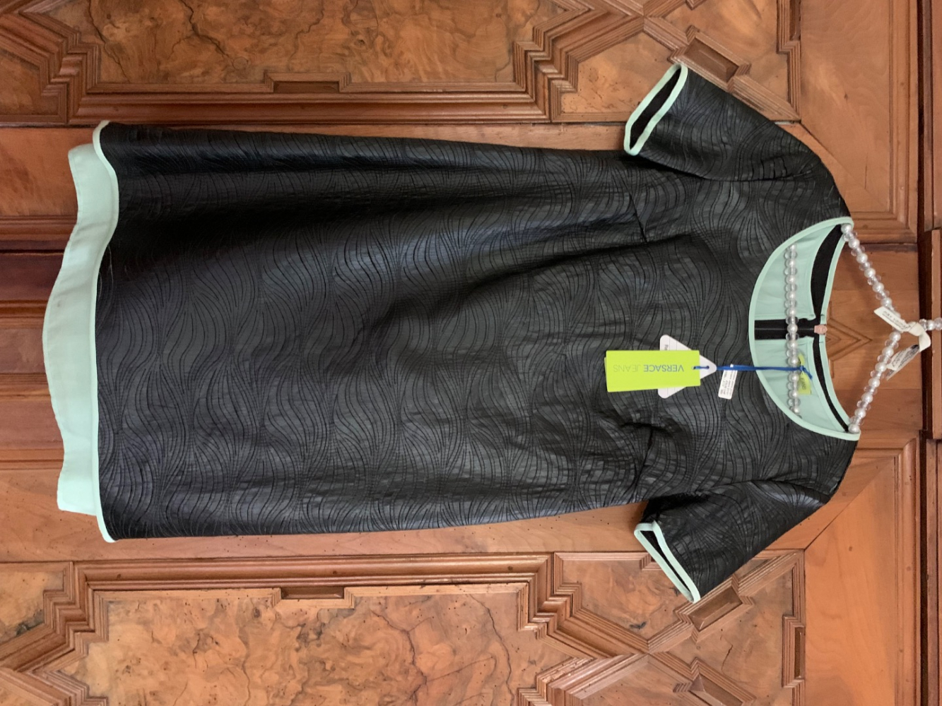 Versace Robe Nouveau Label ECOPELLE WAVES