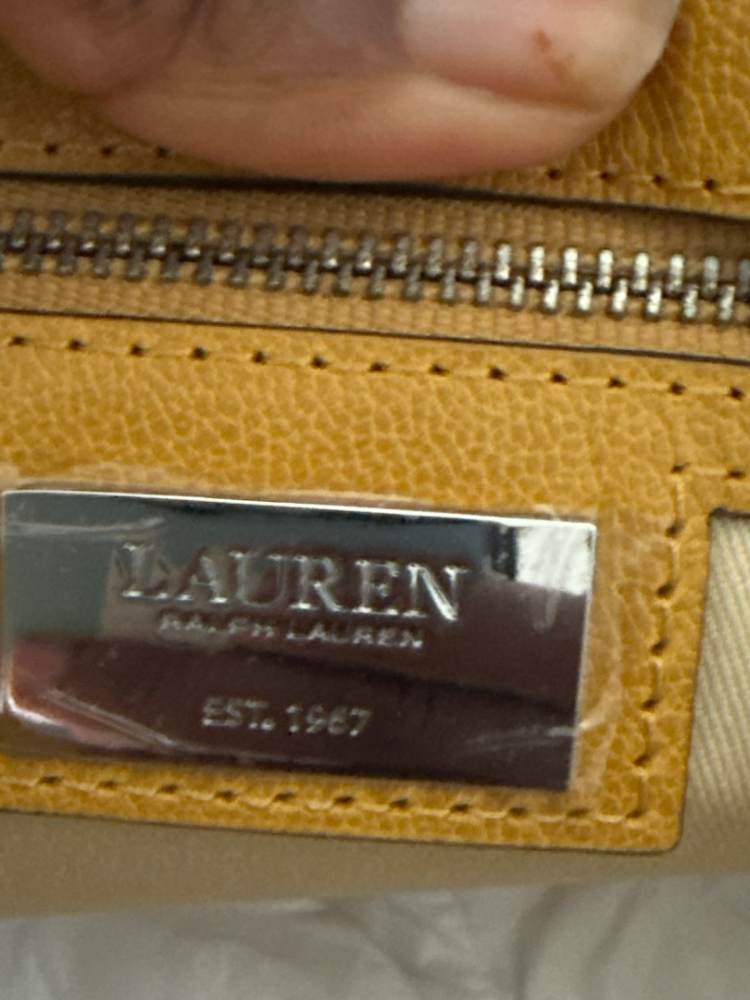 LAUREN Ralph Lauren 