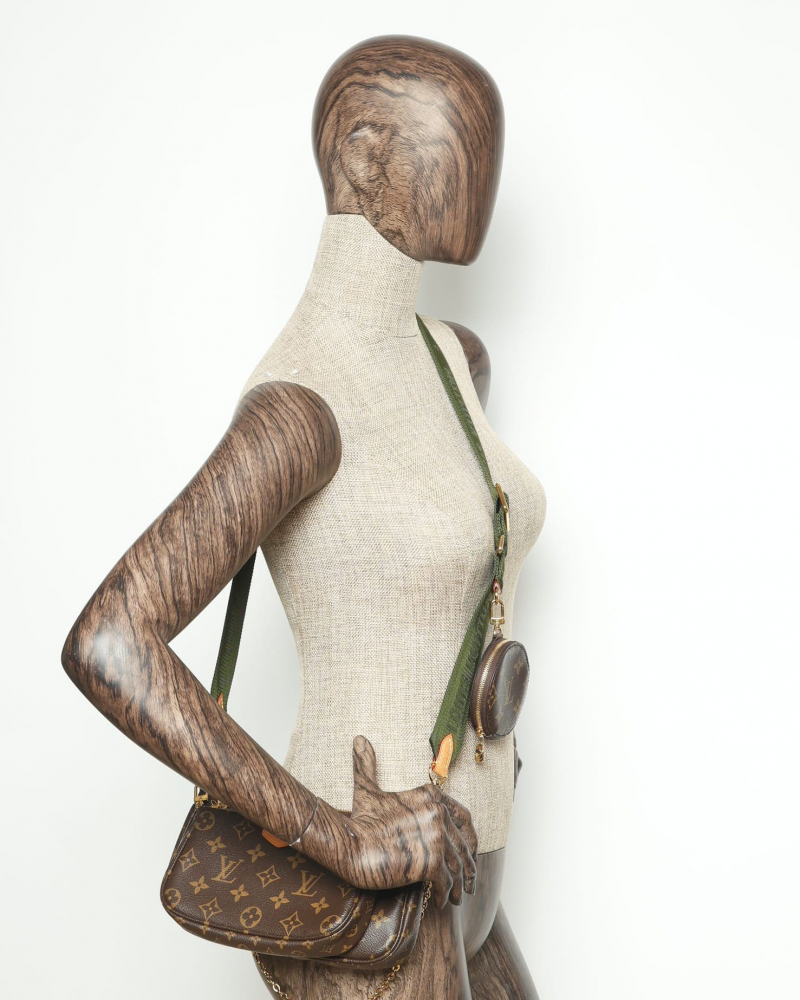 Louis Vuitton Monogram Multi Pochette Accessoires Bag