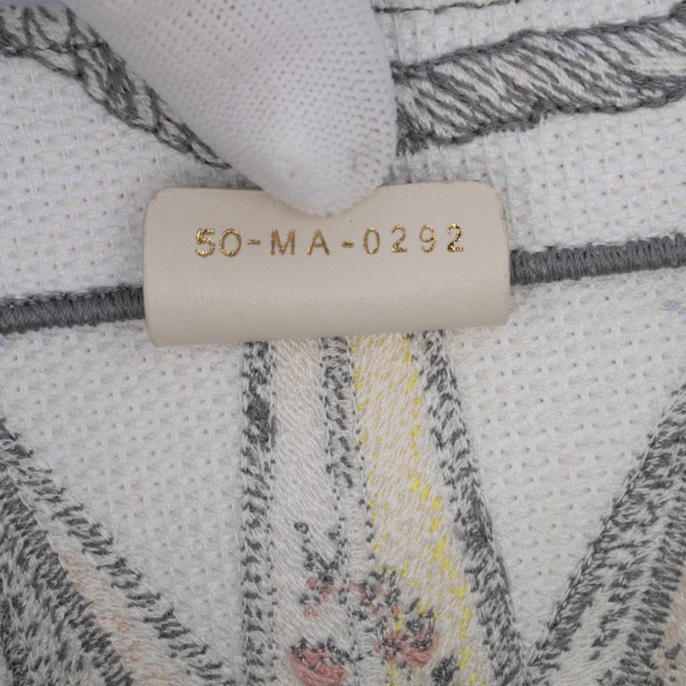 Christian Dior B Dior Purple Light Purple Canvas Fabric Medium Reve d Infini Book Tote Italy