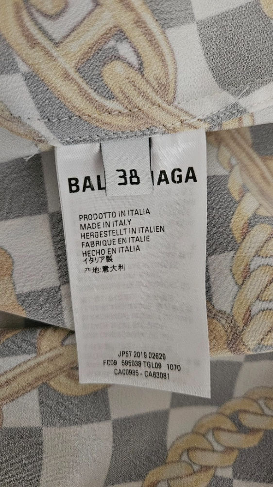 Balenciaga Oversized shirt